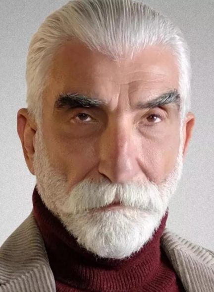بازیگر Cezmi Baskın در نقش پدر آسیا به شیادان پیوست